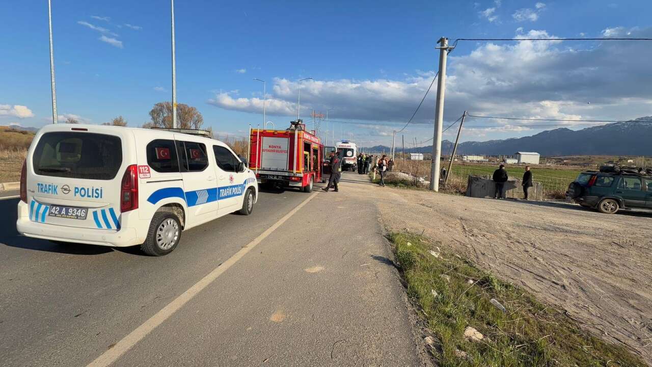 Konya’da otomobil bu hale geldi! 1 ölü, 1 yaralı var 8